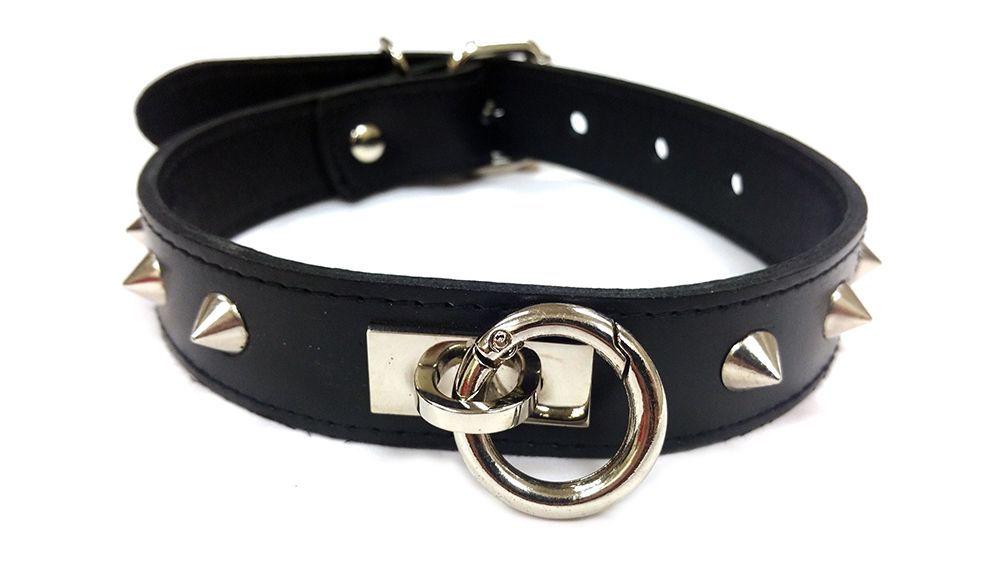 Leather O Ring Studded Collar